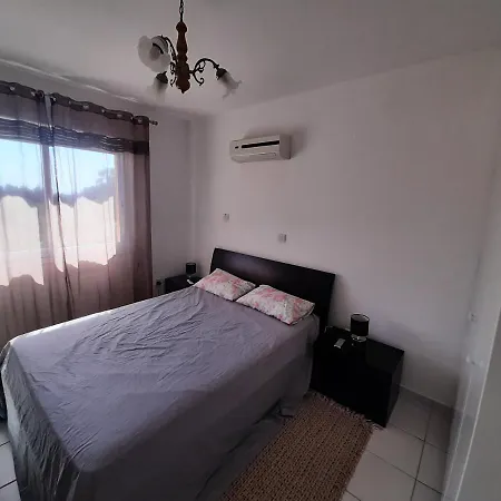Apartment Iris Village *