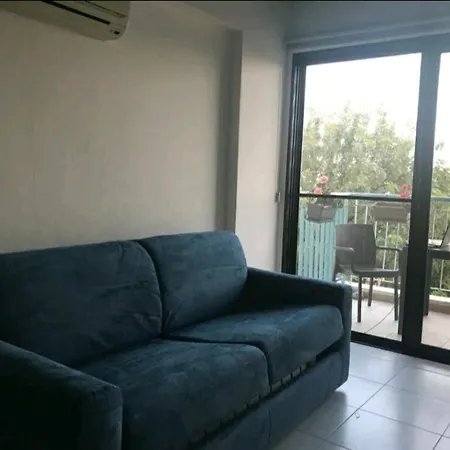 Iris Village Apartment *